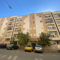 با ۸۳۰ تومن مالک واحد ۸۲متری مدارک تکمیل فول شوید|فروش آپارتمان|هشتگرد, شهرک فرهنگیان|دیوار