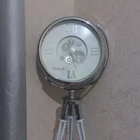 ساعت ایستاده سالم بدون زدگی|ساعت دیواری و تزئینی|شیروان (خراسان), |دیوار