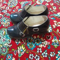 کفش|کیف، کفش، کمربند|اسفراین, |دیوار