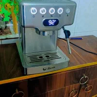 دستگاه اسپرسو ساز حرفه ایی|سماور، چایساز، قهوهساز|خاش, |دیوار