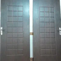 سه درب چوبی سالم