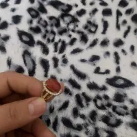 انگشتر نگین دار