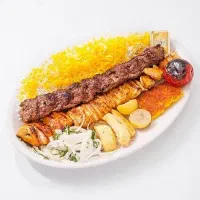 به سه نفر کارگر درستوران نیازمندیم