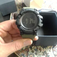 ساعت سنسور دار اسکمی آکبند قطب نما دماسنج