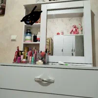 میز آرایش دلاور