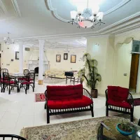 یک واحد ویلایی ۴ خوابه|اجارهٔ کوتاهمدت ویلا و باغ|شیراز, شهرک ویلایی بهاران|دیوار