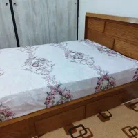 تخت دو نفره