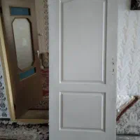 درب اتاق سالم و کامل