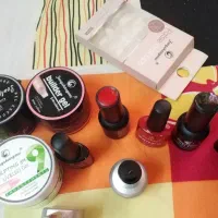 وسایل ناخن مصنوعی|آرایشی، بهداشتی، درمانی|اندیشه, اندیشه فاز ۴|دیوار