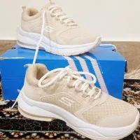 انواع دمپایی.کتونی.صندل عمده کرمی