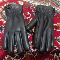 کلاه و دستکش