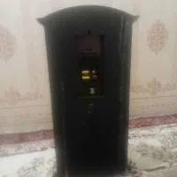 ساعت دیواری|ساعت دیواری و تزئینی|صحنه, |دیوار