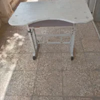 میزتحریربفروش میرسد