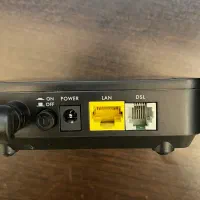 مودم zyxel تر‌و‌تمیز‌و‌سالم|مودم و تجهیزات شبکه|شهریار, شهرک بهاران (ویره)|دیوار