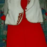 تعدادی لباس وکیف