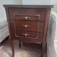 میز سه کشو