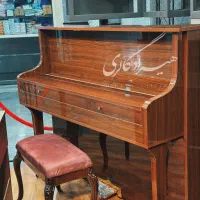 کابین پیانو