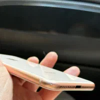 ایفون ۸ حافظه ۶۴|موبایل|اصفهان, باغ دریاچه|دیوار