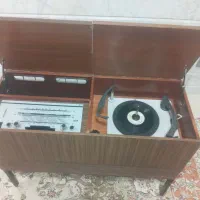 رادیو گرام|کلکسیون اشیاء عتیقه|تیران, |دیوار