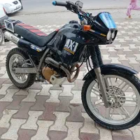 ایکسوان Ax1
