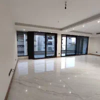 باغ دریاچه 190متر خوش نقشه متریال اروپایی زیر قیمت