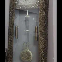 ساعت ایستاده برنزی