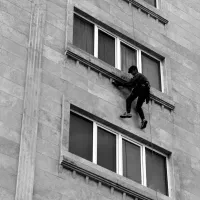 کار در ارتفاع بدون داربست (بند بازی )|خدمات پیشه و مهارت|گرگان, |دیوار