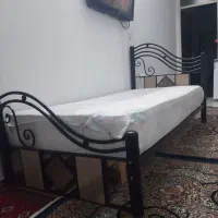 تخت خواب یکنفره