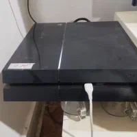سلام یک دستگاه ps4فت‌اکانتی‌یک ترابایت 3دسته