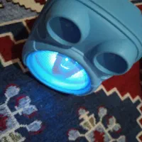 اسپیکر کاملاً سالم