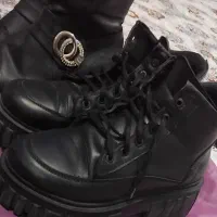 کفش نیم بوت و چکمه