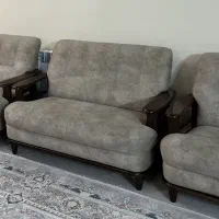 مبل راحتی چهارنفره شرکتی برگ سبز در حد نو|مبلمان خانگی و میز عسلی|پاکدشت, پاکدشت (مامازند)|دیوار