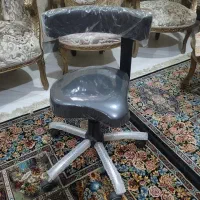 صندلی زین دار کاملا نو مخصوص تتو مژه ناخن و....|صندلی و نیمکت|کرج, پیشاهنگی|دیوار
