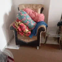 مبل وپنچ کشو|مبلمان خانگی و میز عسلی|تالش, هشتپر|دیوار