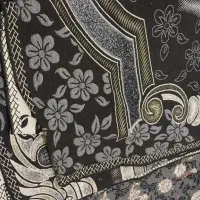 روفرشی کلفت جنس خوب بدون زدگی وپارگی ۱۲متری دورو