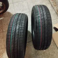 یک جفت لاستیک سواری.نو.زیرماشین نرفته
