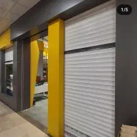 کرکره برقی درب شیشه‌ای نما کامپوزیت