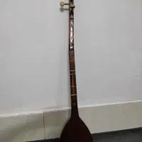 سه تار|سازهای سنتی|قم, نیروگاه|دیوار