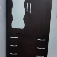 کمد لباس در حد نو فروش فوری