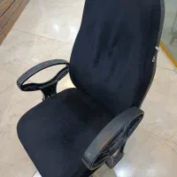 صندلی اداری چرخ دار و میز