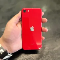 اپل iPhone SE (2020) با حافظهٔ ۱۲۸ گیگابایت