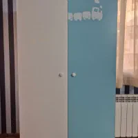 کمد و ویترین کودک و نوجوان آپادانا سالم سالم