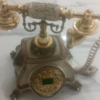 تلفن سلطنتی تمیز