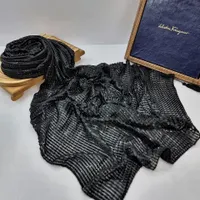 شال|لباس|ساوه, |دیوار