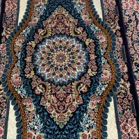 دو تخته فرش نه متری سرمه ای با یک کناره در حد نو|فرش|تهران, شوش (باغ آذری)|دیوار
