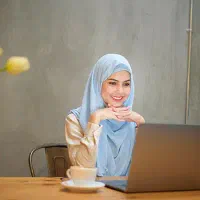 استخدام منشی خانم