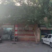 باشگاه بدنسازی  با کلیه امکانات و تجهیزات
