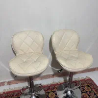 صندلی چرم و قابل تنظیم فوری