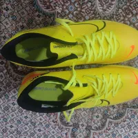 کفش نایک سالن