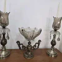 شمعدان و شکلات خوری، گلدان و شکلات خوری